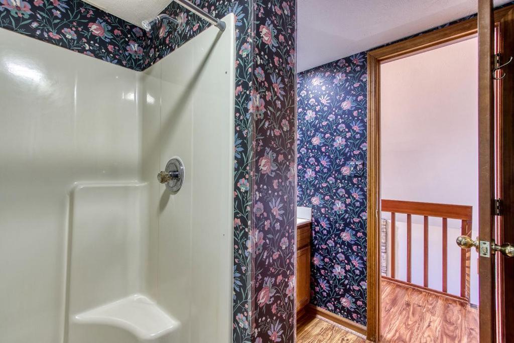 Serenity Heights, Amazing Views, Hot Tub Pool Access, 1089 Free Tickets Each Paid Day, Dollywood Gatlinburg Εξωτερικό φωτογραφία